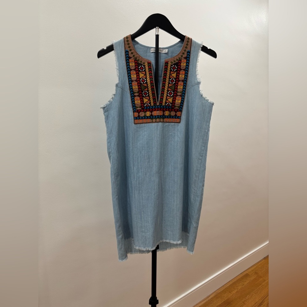123. Paper Crane Light Blue Embroidered Top Mini Dress With Distressed Hem